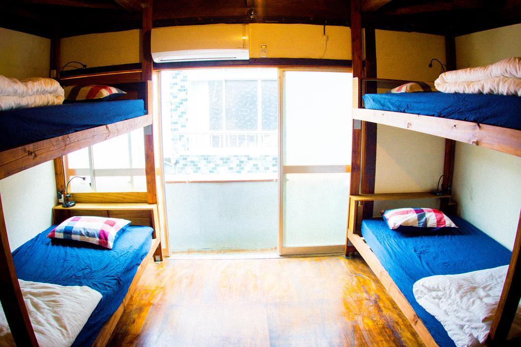 Guesthouse Yadocurly Onomichi Ruang foto