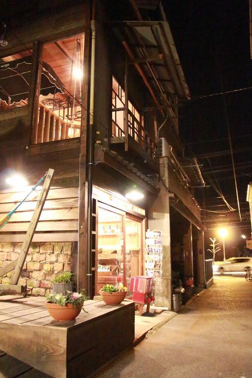 Guesthouse Yadocurly Onomichi Bagian luar foto